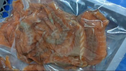 FROZEN SALMON TRIMMINGS F-GRADE SMOKED